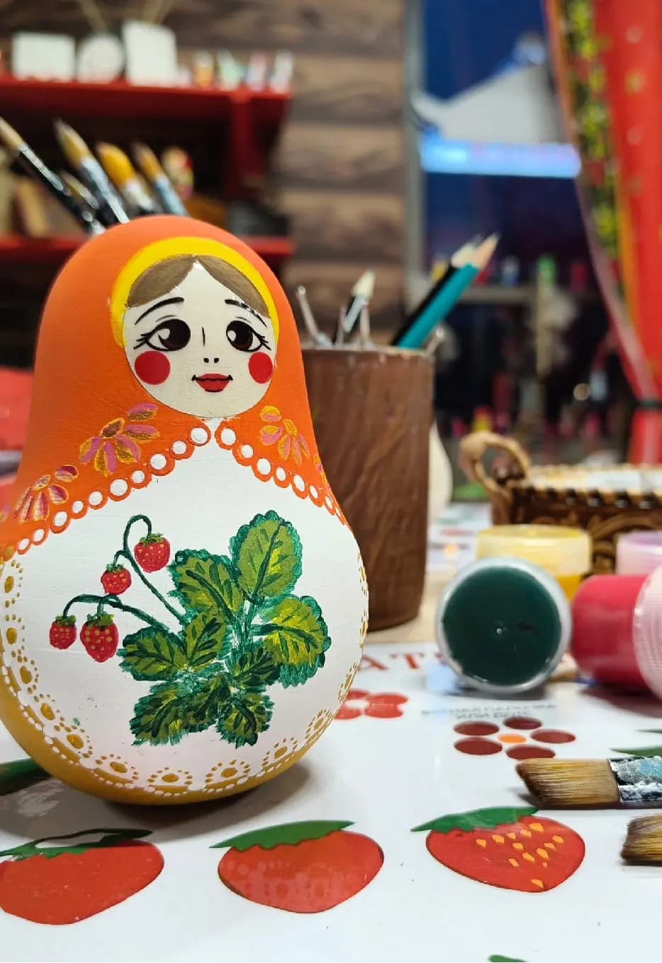 Мастер-класс "Роспись музыкальной неваляшки с чаепитием"