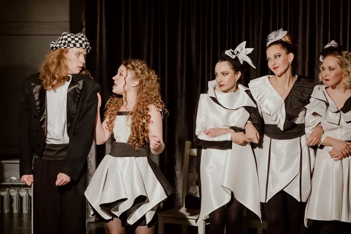 Что это было? (Театр современной драматургии)