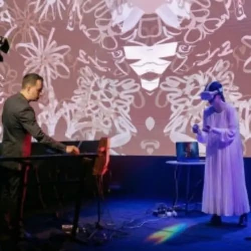 Петр Термен и Надежда Бей Магнетизмы «Бесконтактный перформанс»