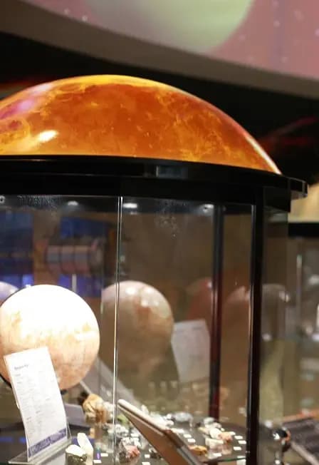 Экскурсия по Космическому центру