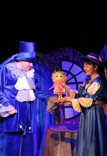 Дюймовочка