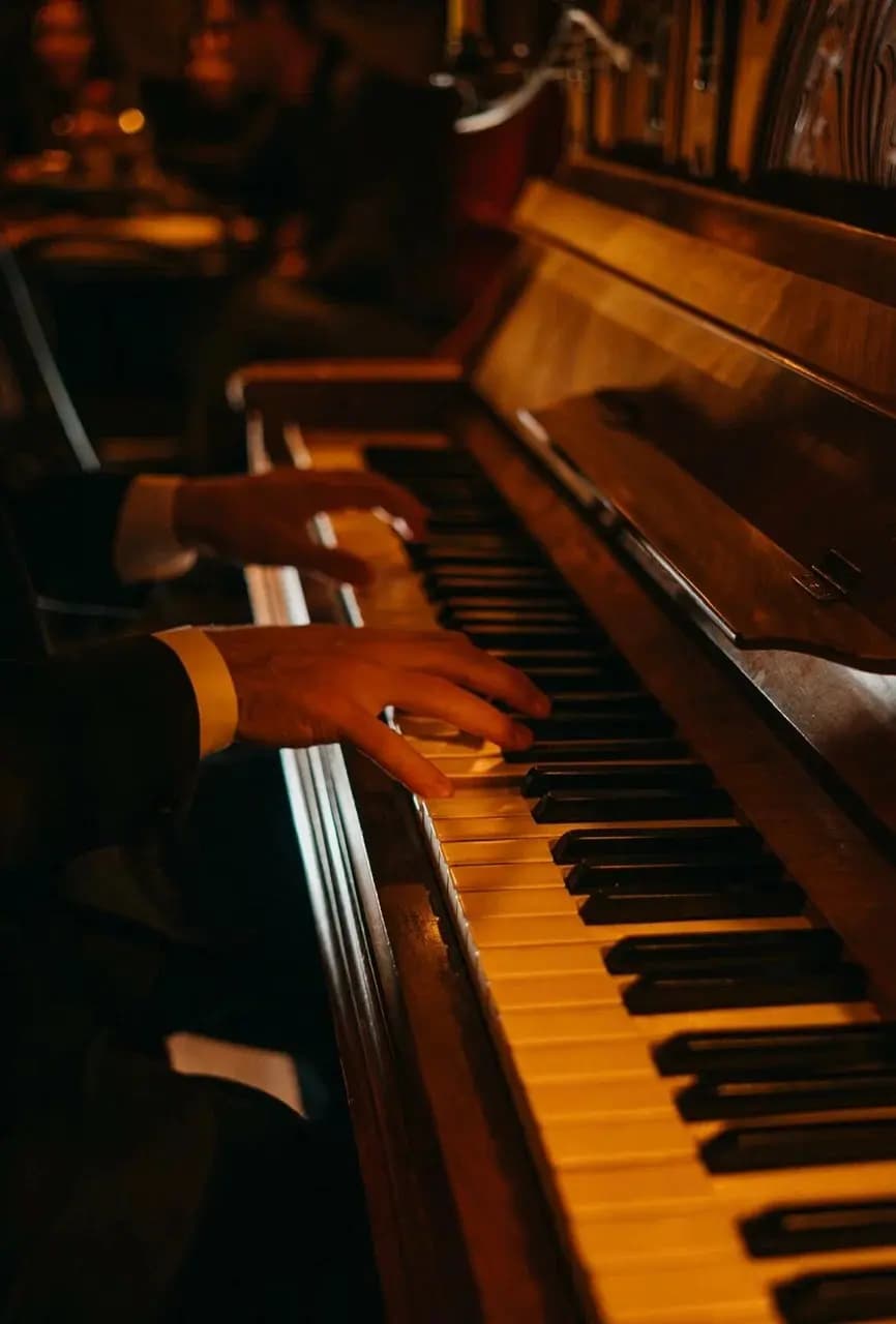 Международный день джаза в баре Скарлетт