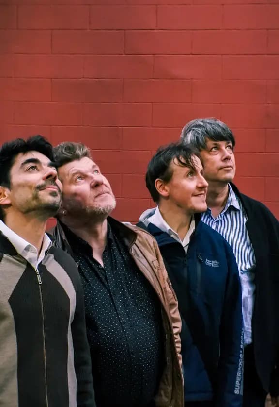 Рубен Топкарян и The Blues Bees