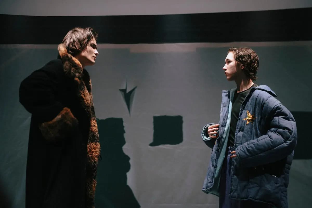 Иди*от (Скороход)