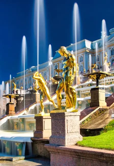В ПЕТЕРГОФ ИЗ ПЕТЕРБУРГА: БОЛЬШОЙ ДВОРЕЦ, 200 ФОНТАНОВ