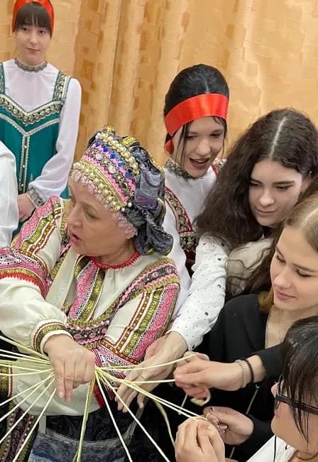 Игровая программа "В гости к славянам"