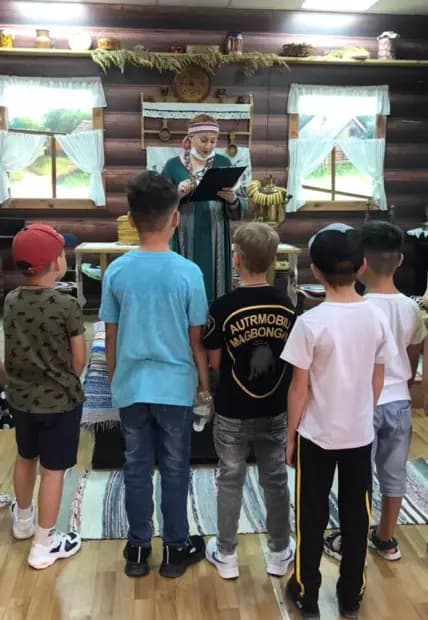 Интерактивная экскурсия по мастерским Дома ремесел и экспозиции "Русская изба"