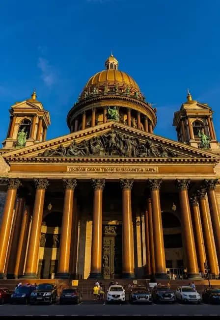 Вечерняя обзорная расширенная экскурсия по Санкт-Петербургу.