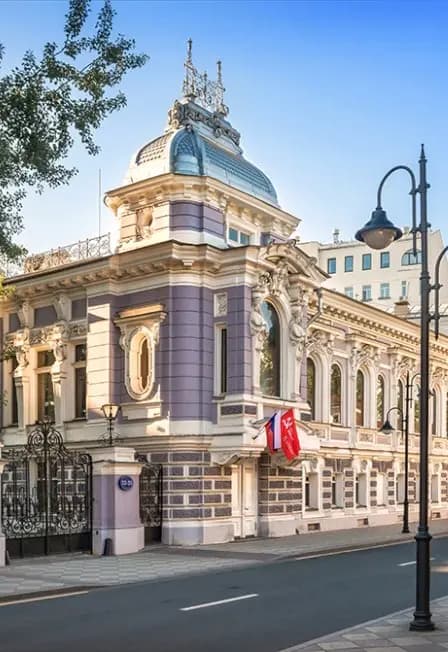 Посольства Москвы: загадки и тайны старинных особняков