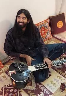 Тарун Дхами и Кирилл Паренчук