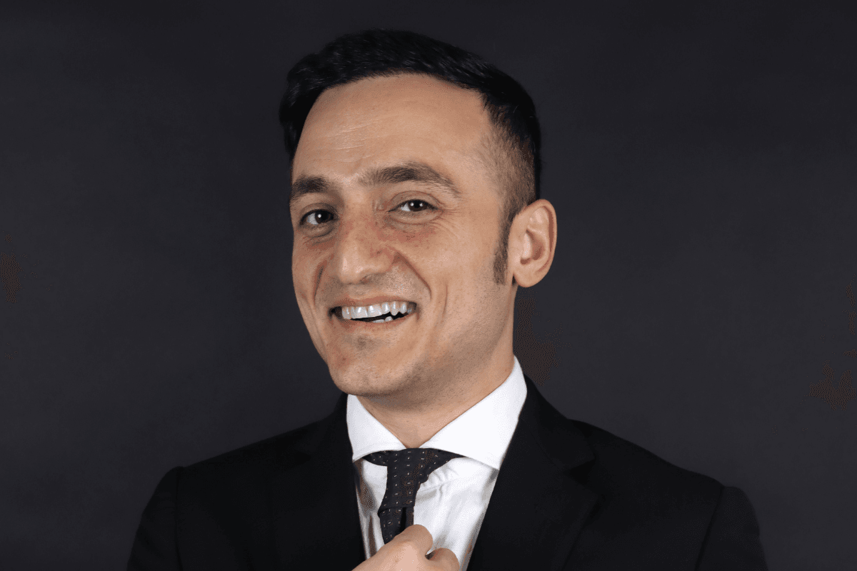 Самвел Гиновян (Стендап-бар «Маяковский»)