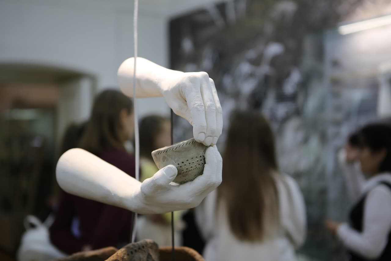 Экскурсия по выставке «Стильный Томск» (Краеведческий музей им. Шатилова)