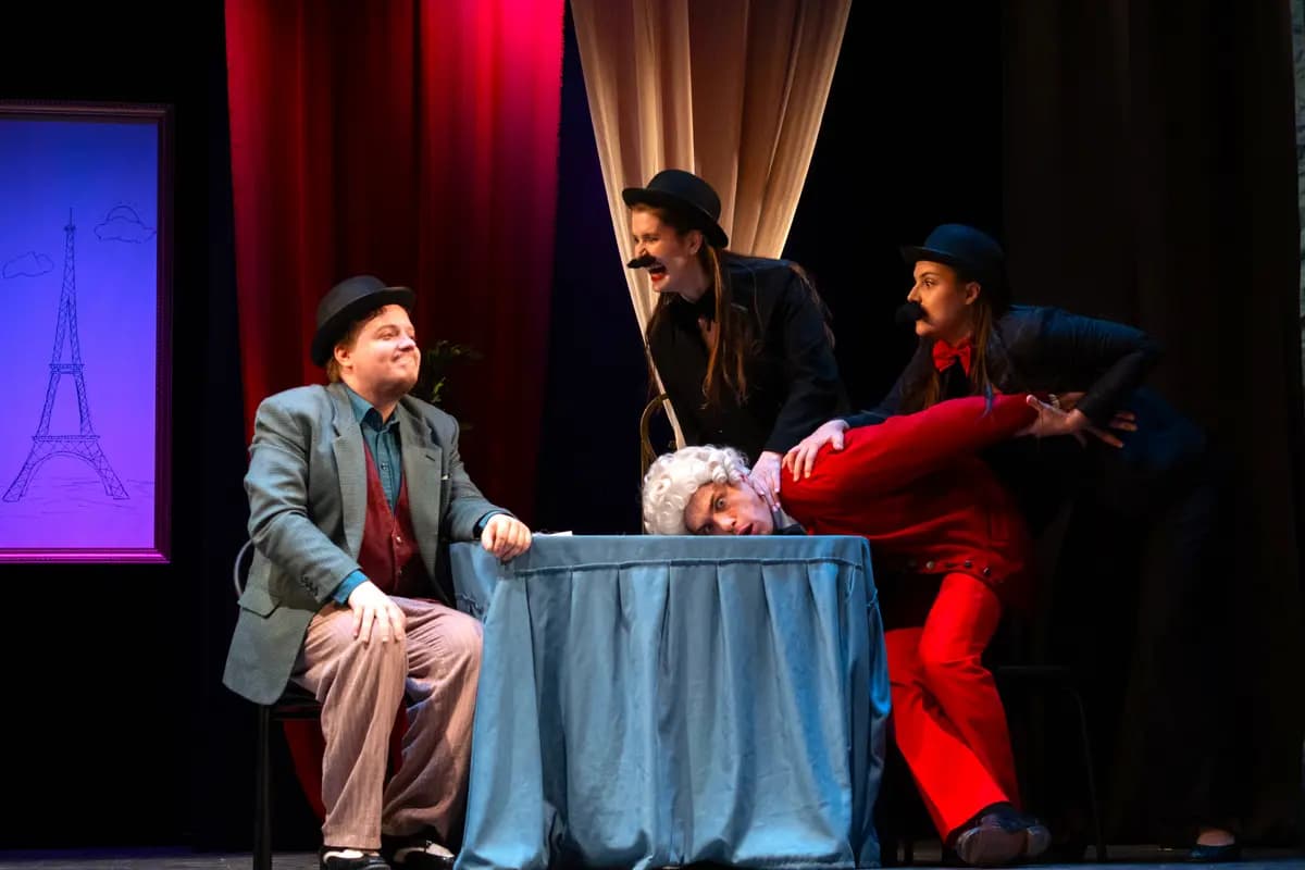 В Париж с любовью, или Детектив под столом (Дом актёра Санкт-Петербургского отделения СТД РФ)