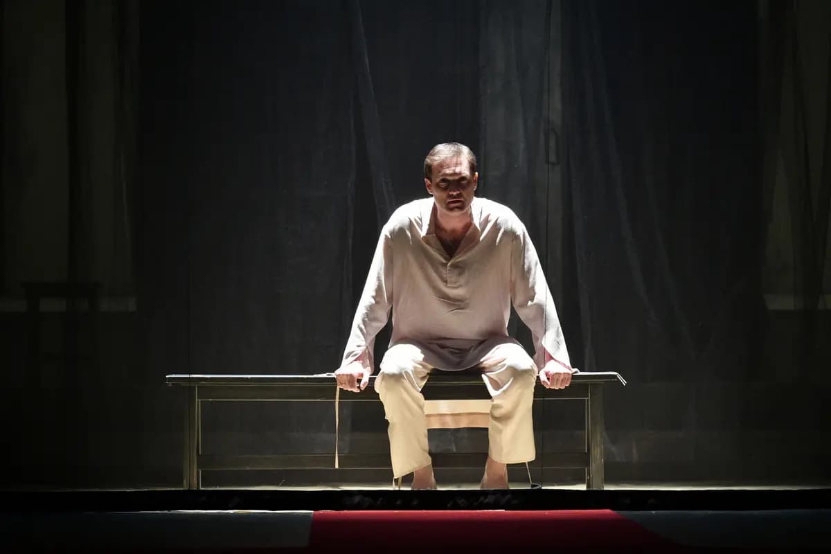 Иванов (Русский драматический театр)