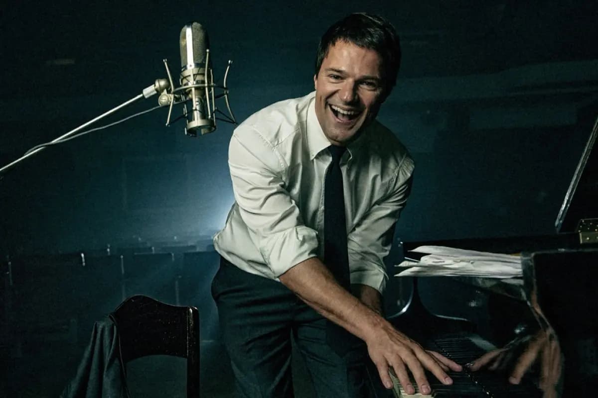 Данила Козловский. Frank (Городской концертный зал)