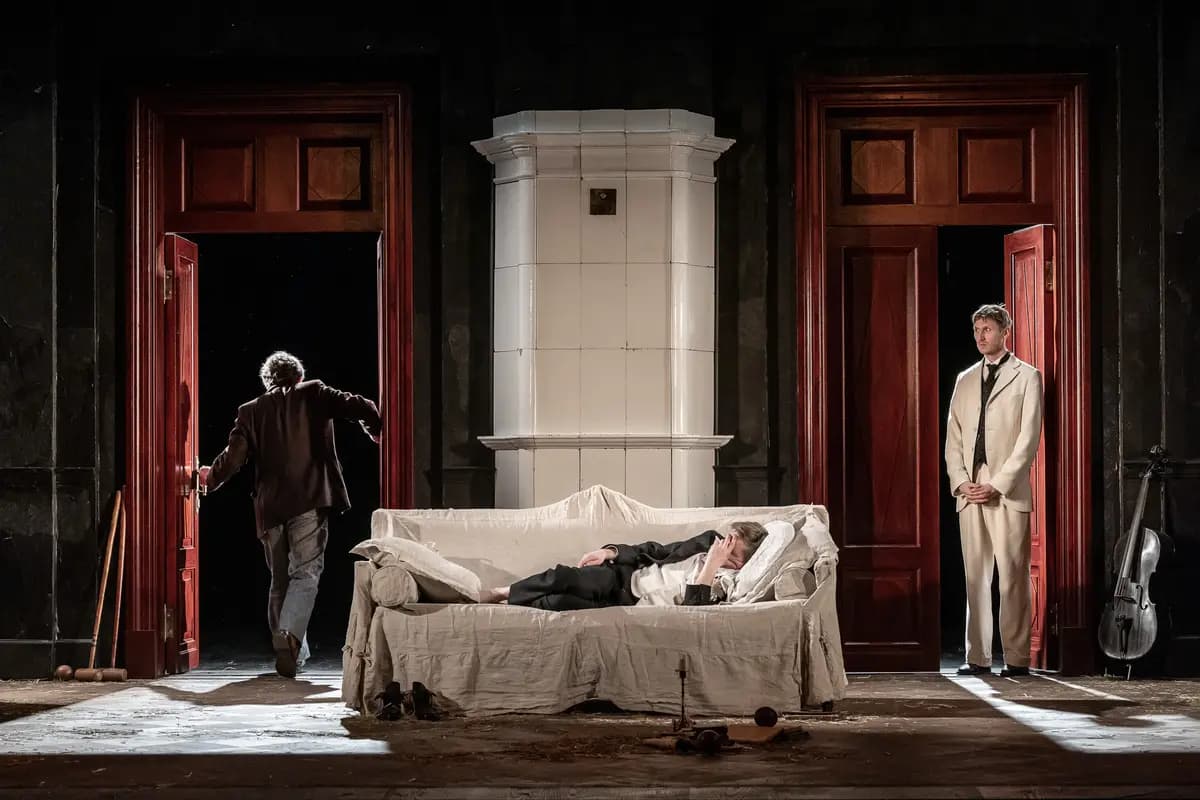 Чеховъ. Ивановъ. Слова. Слова. Слова (Студия театрального искусства)