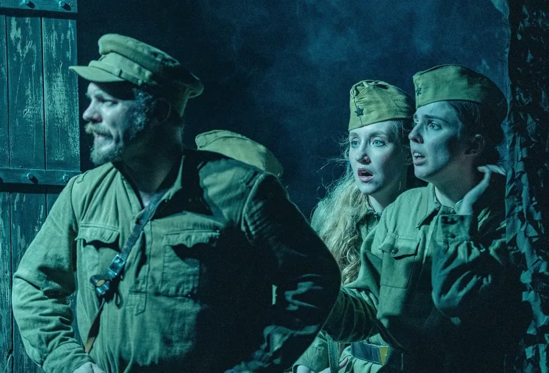 А зори здесь тихие