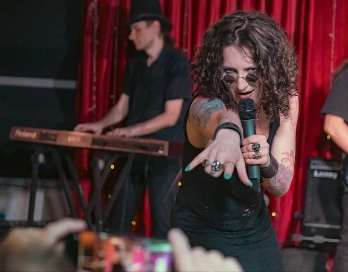 Эльга. Рок-концерт в День рождения (Дом винтажной музыки)