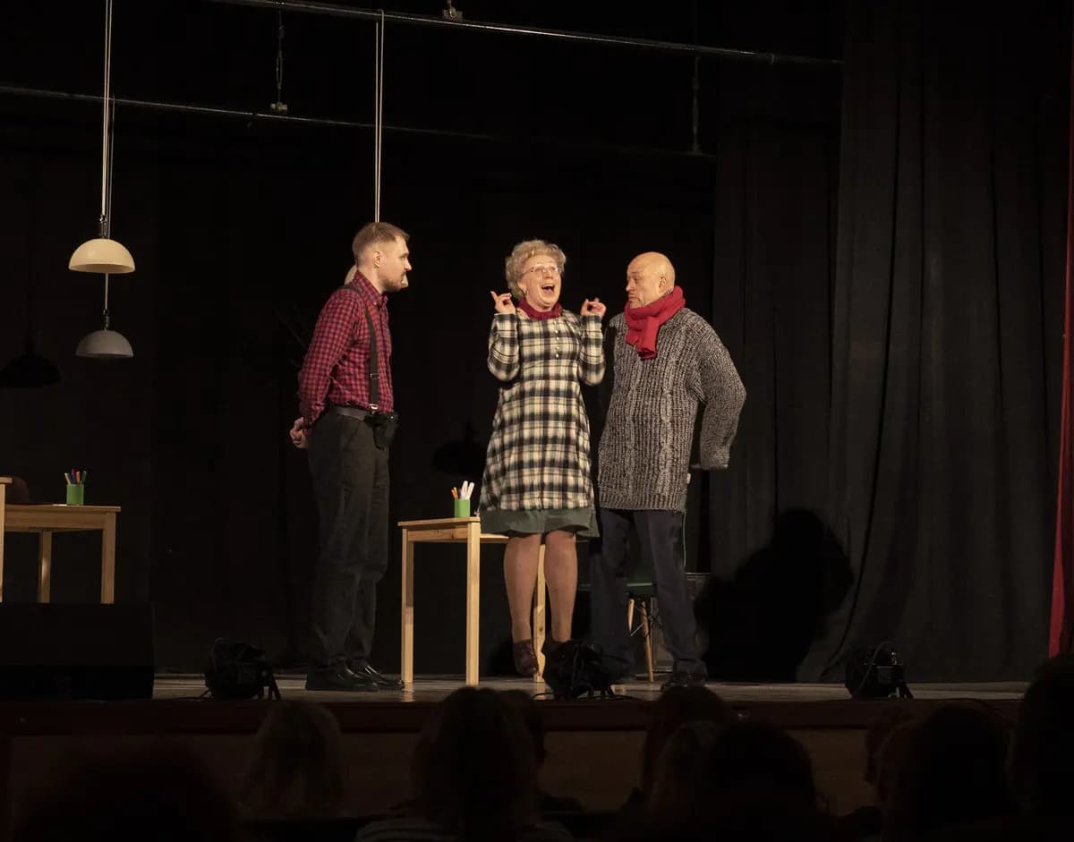 Ищите женщину (Союз композиторов)