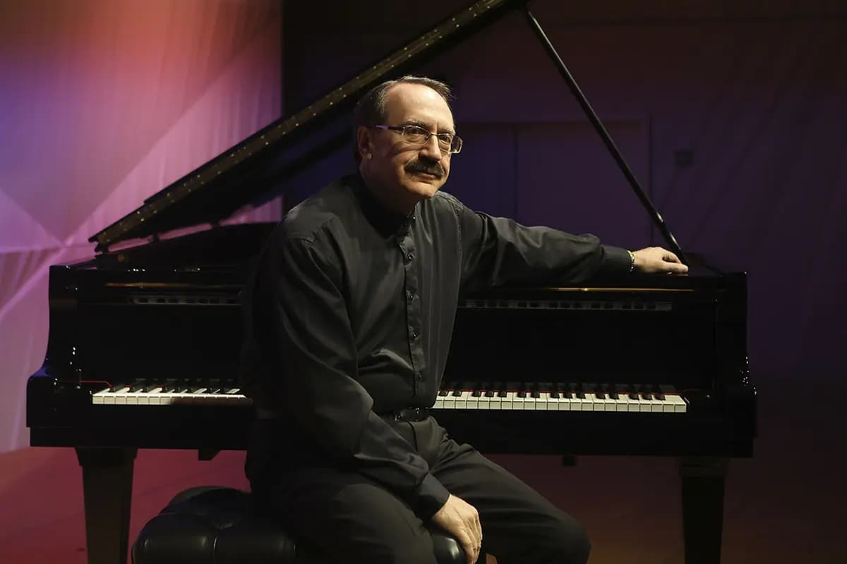 Вечера джаза с Даниилом Крамером. Валторна дает джаза (Филармония. Концертный зал)