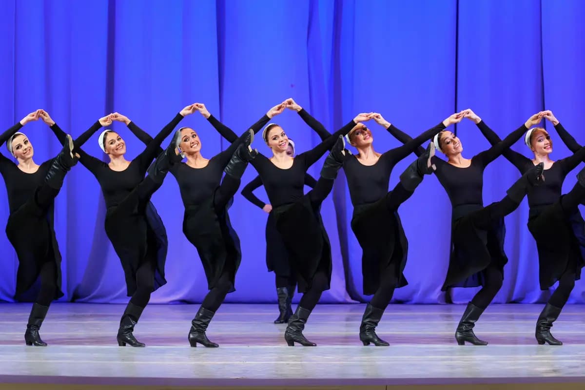 Балет Игоря Моисеева (ДК «Россия»)