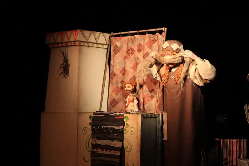 Гуси-лебеди (Театр кукол Кузбасса им. Аркадия Гайдара)