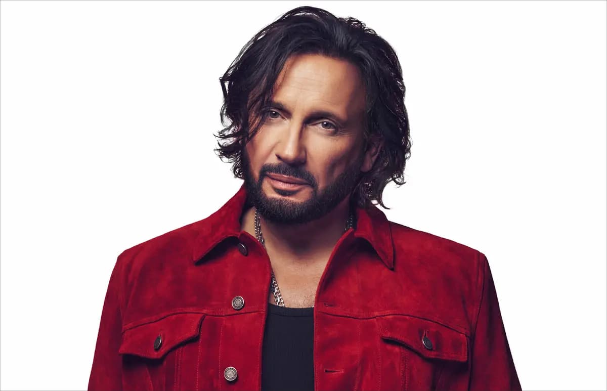 Стас Михайлов (ДК «Мир» (Реутов))