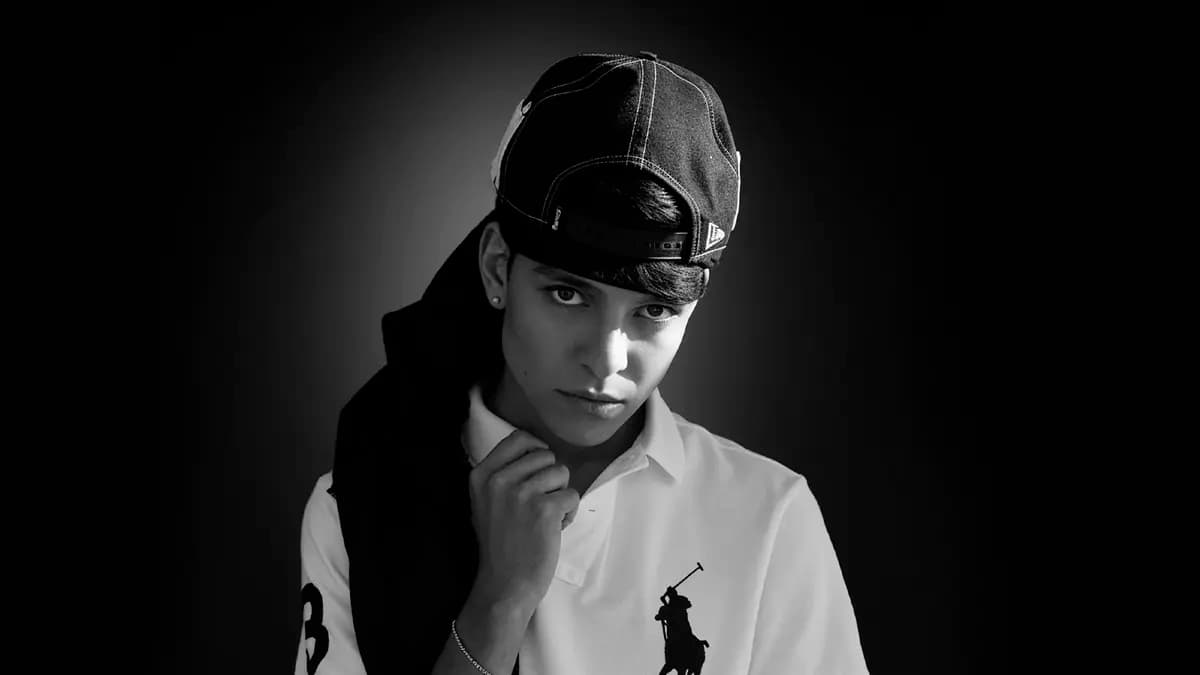 Молодой Платон (Base)