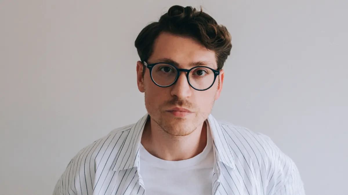 Женщины, орнамент, золото: мир глазами Климта. Арт-завтрак с искусствоведом Султаном Гапизовым (Своё поле)