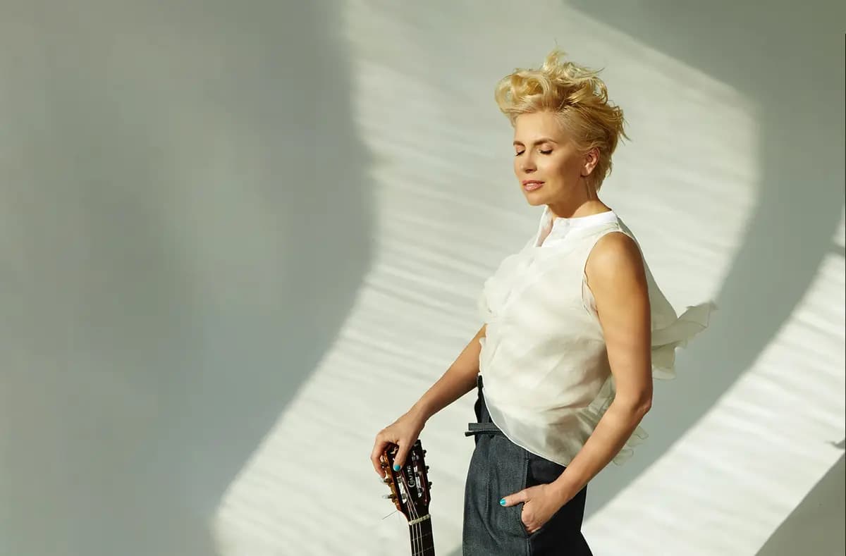 Алёна Свиридова (Академ Джаз Клуб)