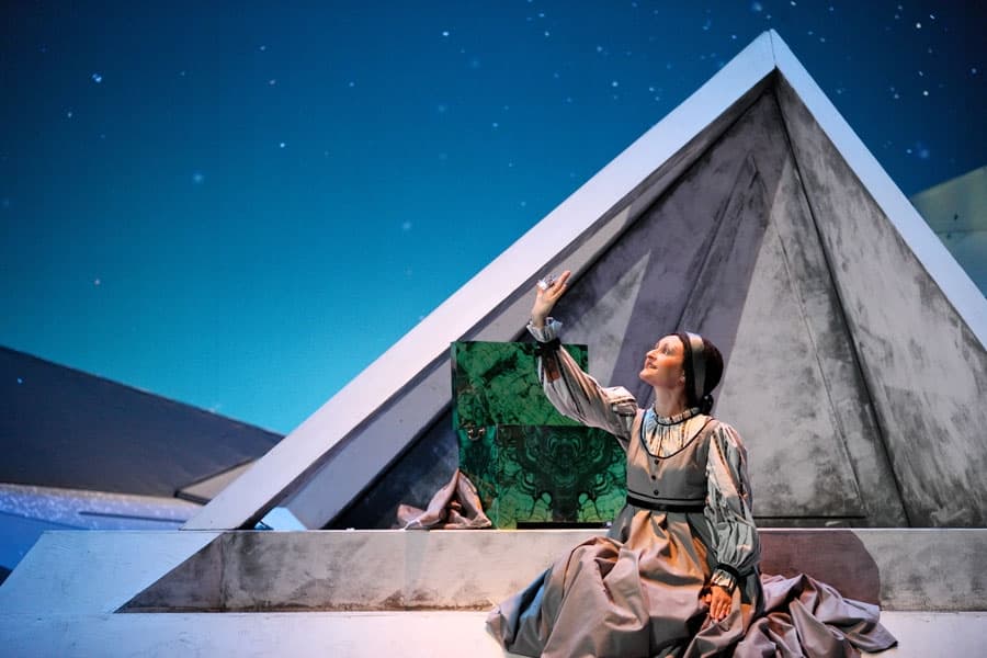 Малахитовая шкатулка (Театр оперы и балета им. П. И. Чайковского)