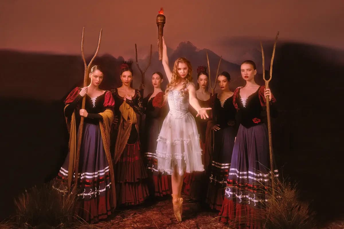 Лауренсия (Михайловский театр)