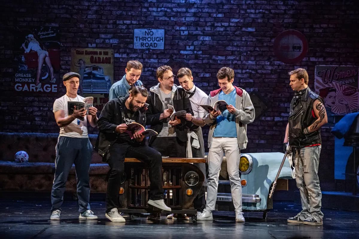 Только для женщин (Русский драматический театр Удмуртии)