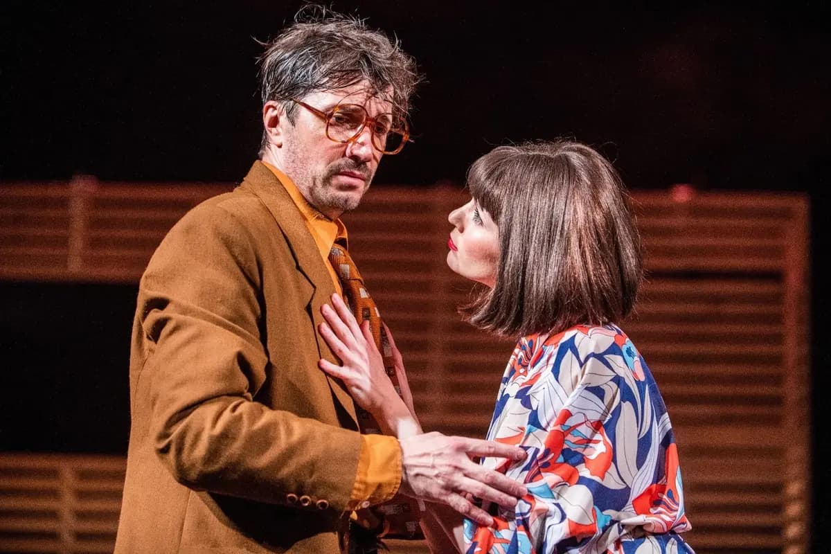 Одна нога на берегу, другая — в лодке (Театр на Горького, 13)