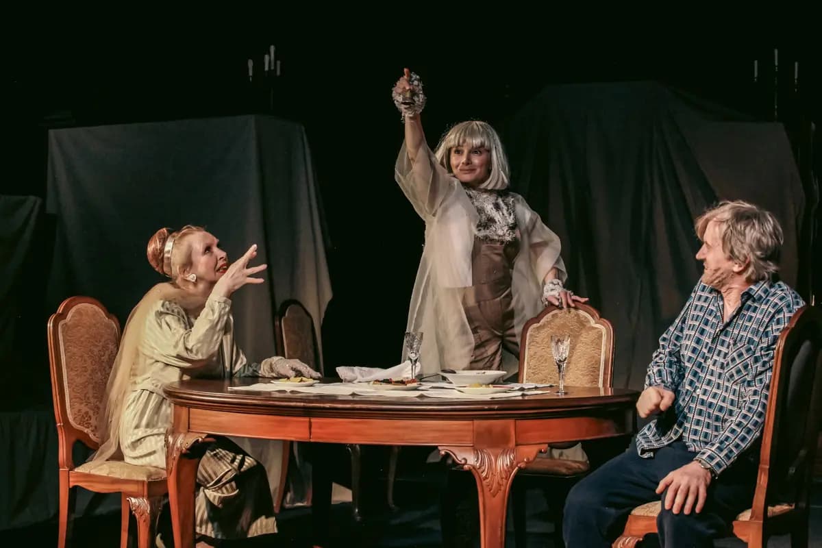 Ретро (ТЮЗ им. Брянцева)