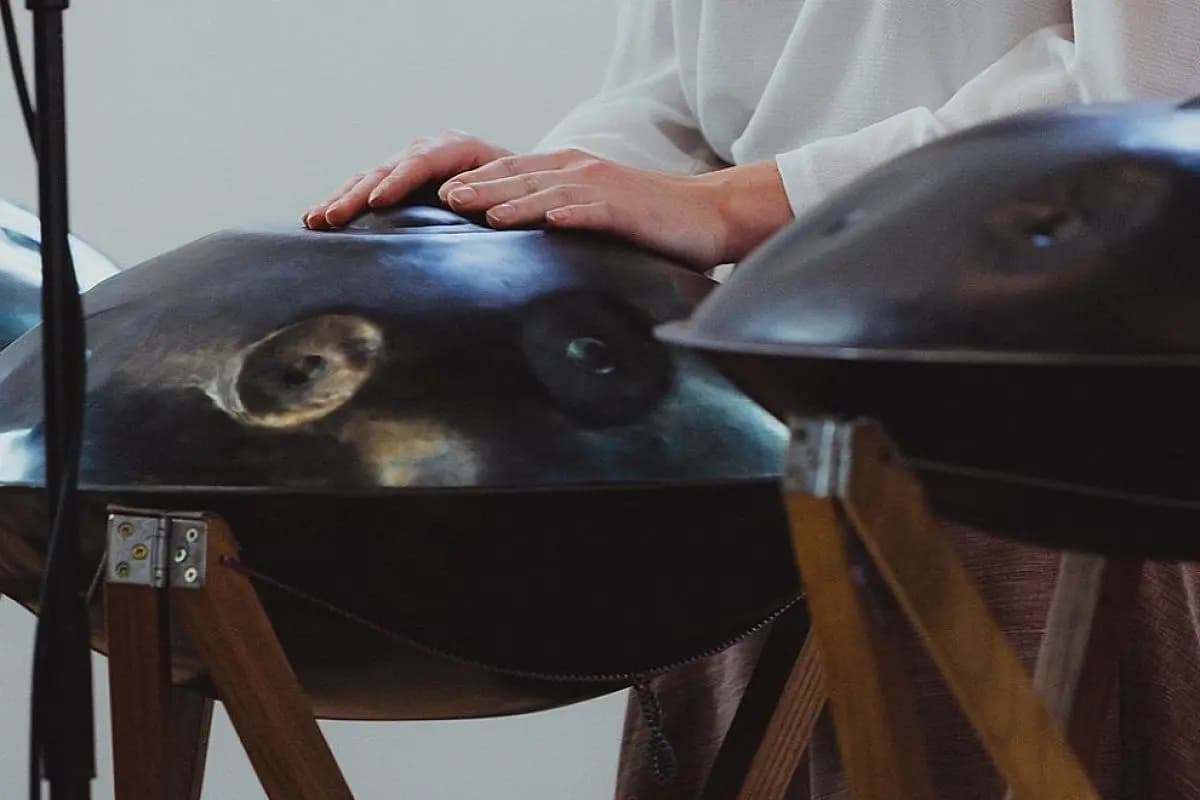 Музыка стихий. Воздух. Ханг-драм, кельтская арфа и флейта (Англиканская церковь Святого Андрея)