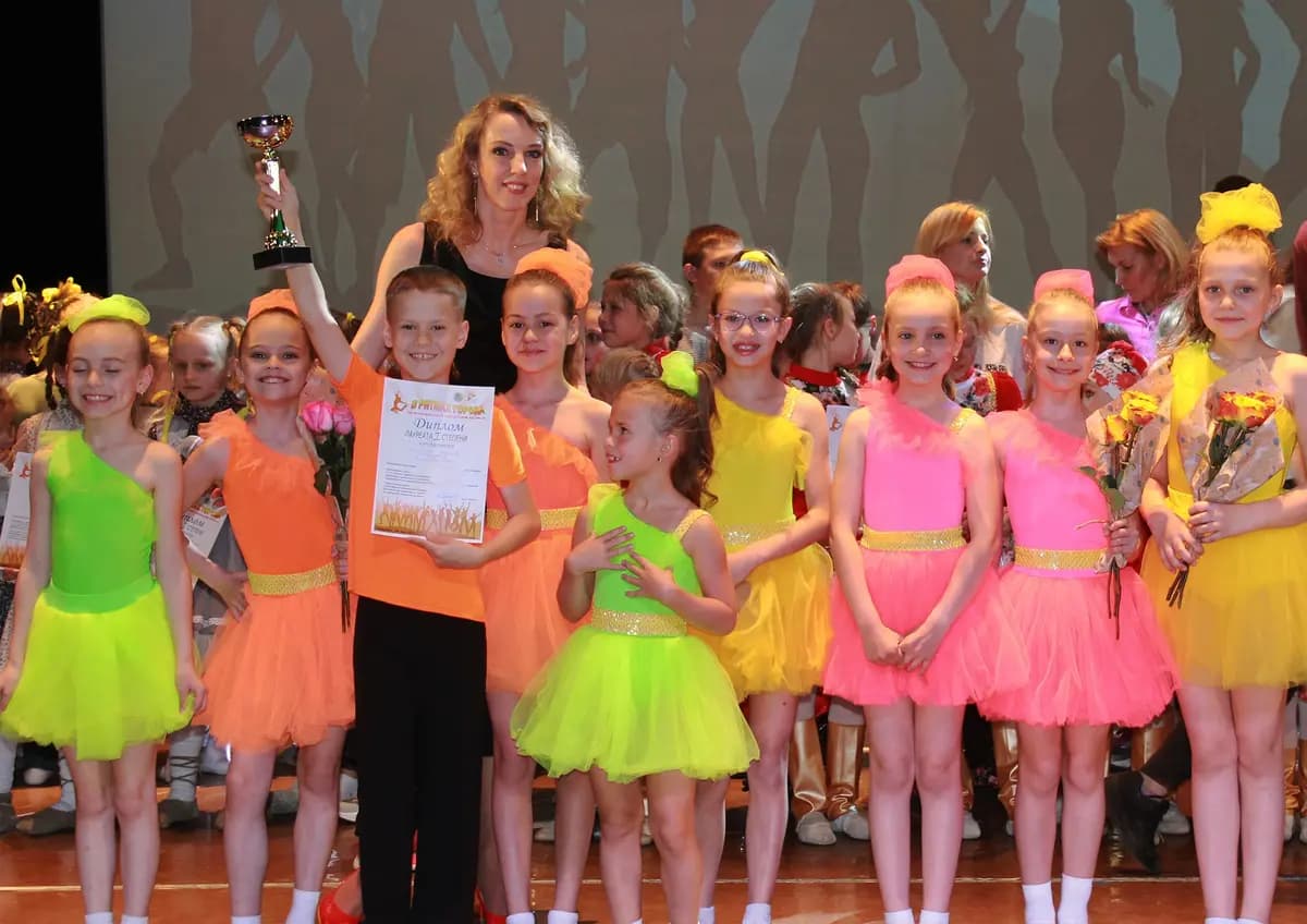 В ритмах города (Центр международной торговли. Конгресс-холл)