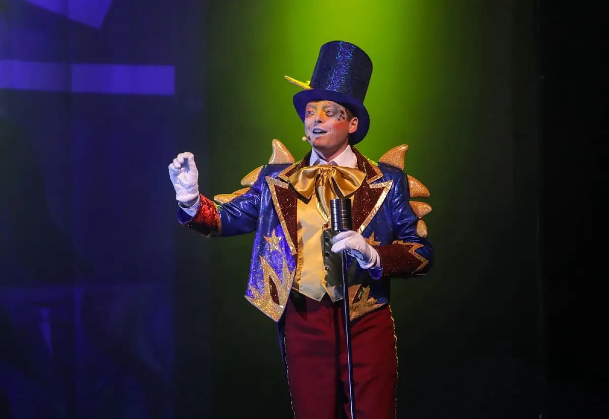 Приключения звёздного Цирколёта (Театр кукол)