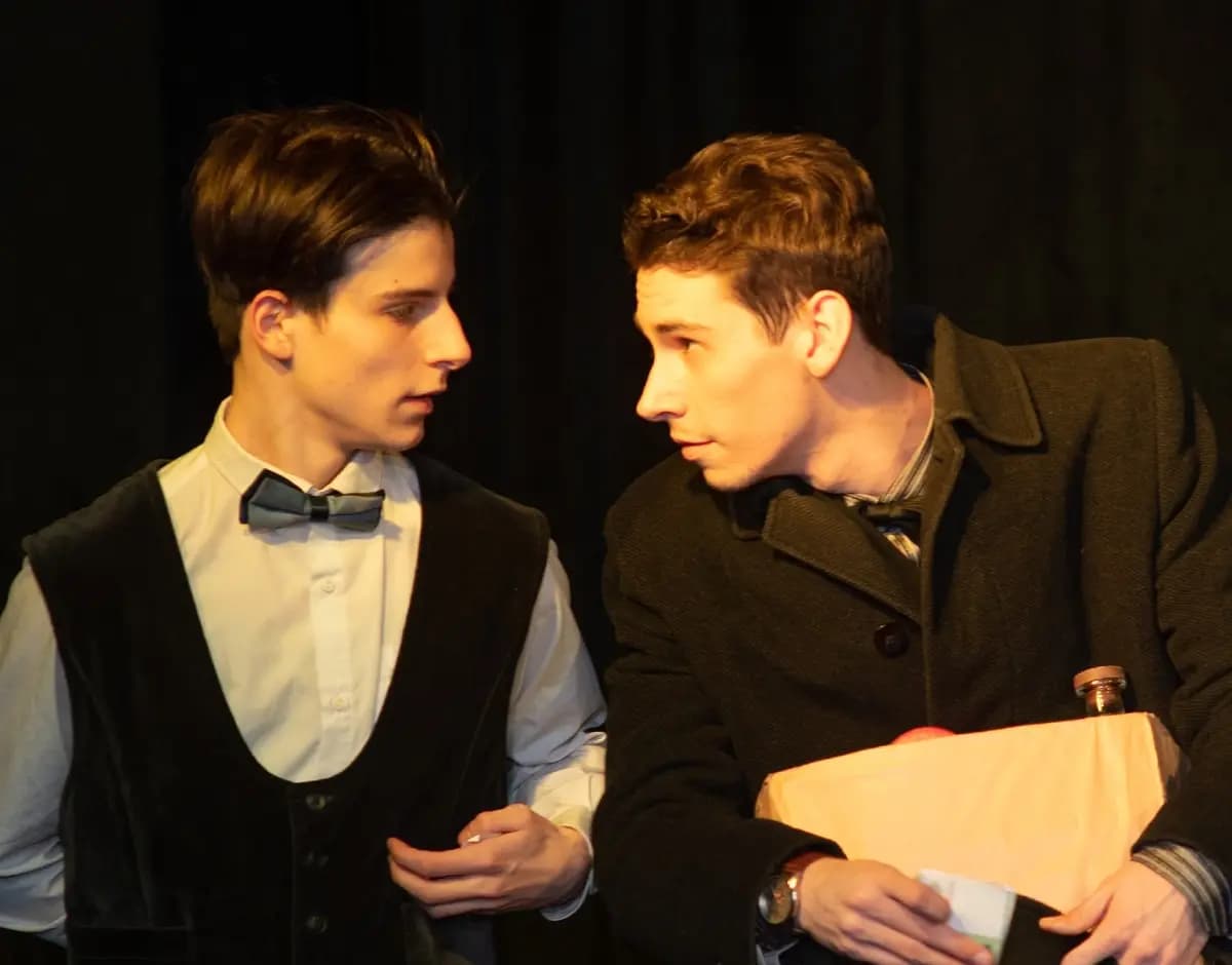 Генрих (Молодёжный театр «Ключ»)