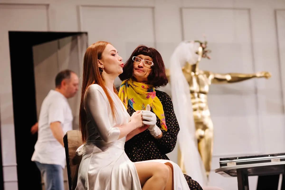 Башыңа төшсә / Мифоман (Татарский драматический театр)