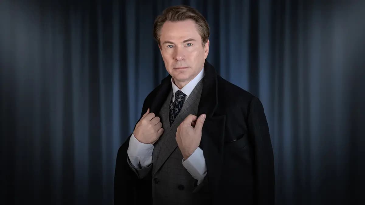 Дмитрий Муляр: Пальто моё вы знаете… (Театр Вахтангова)