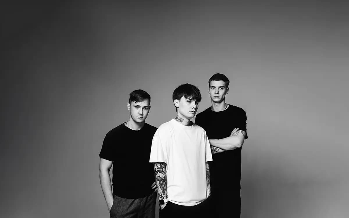 Странное исполнение (VNVNC)