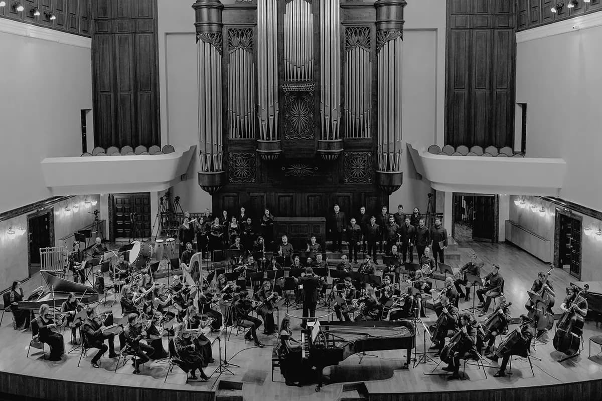 Оркестр CAGMO. Симфония МТВ при свечах (Филармония им. Григория Пономаренко)