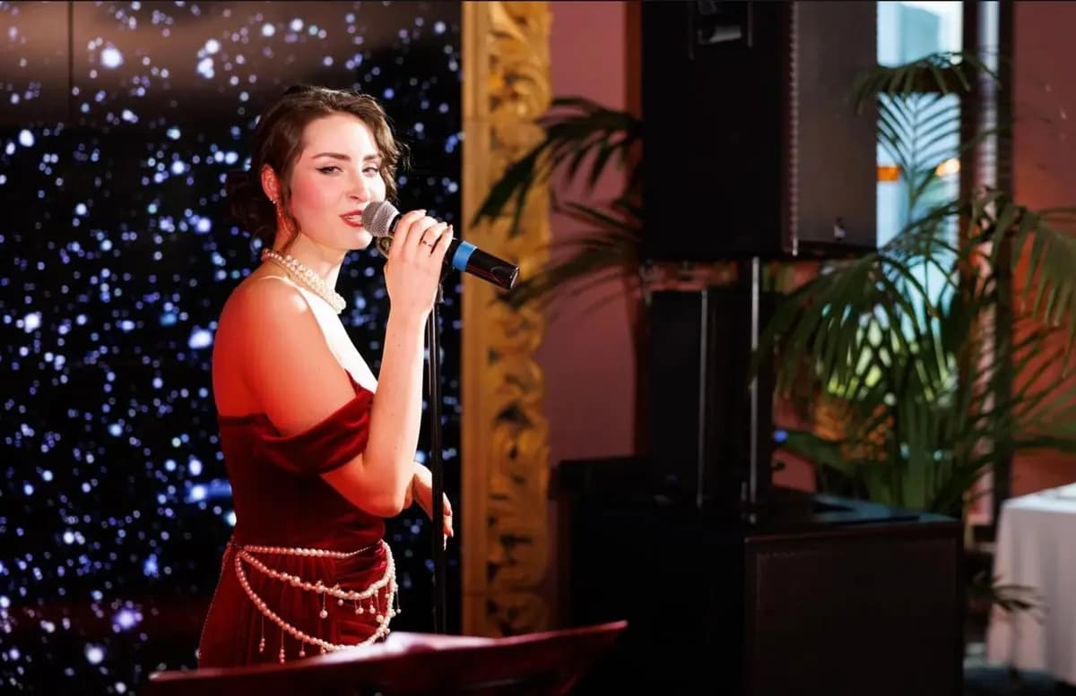 Любовь как в кино (Солёная ворона (Зеленоградск))