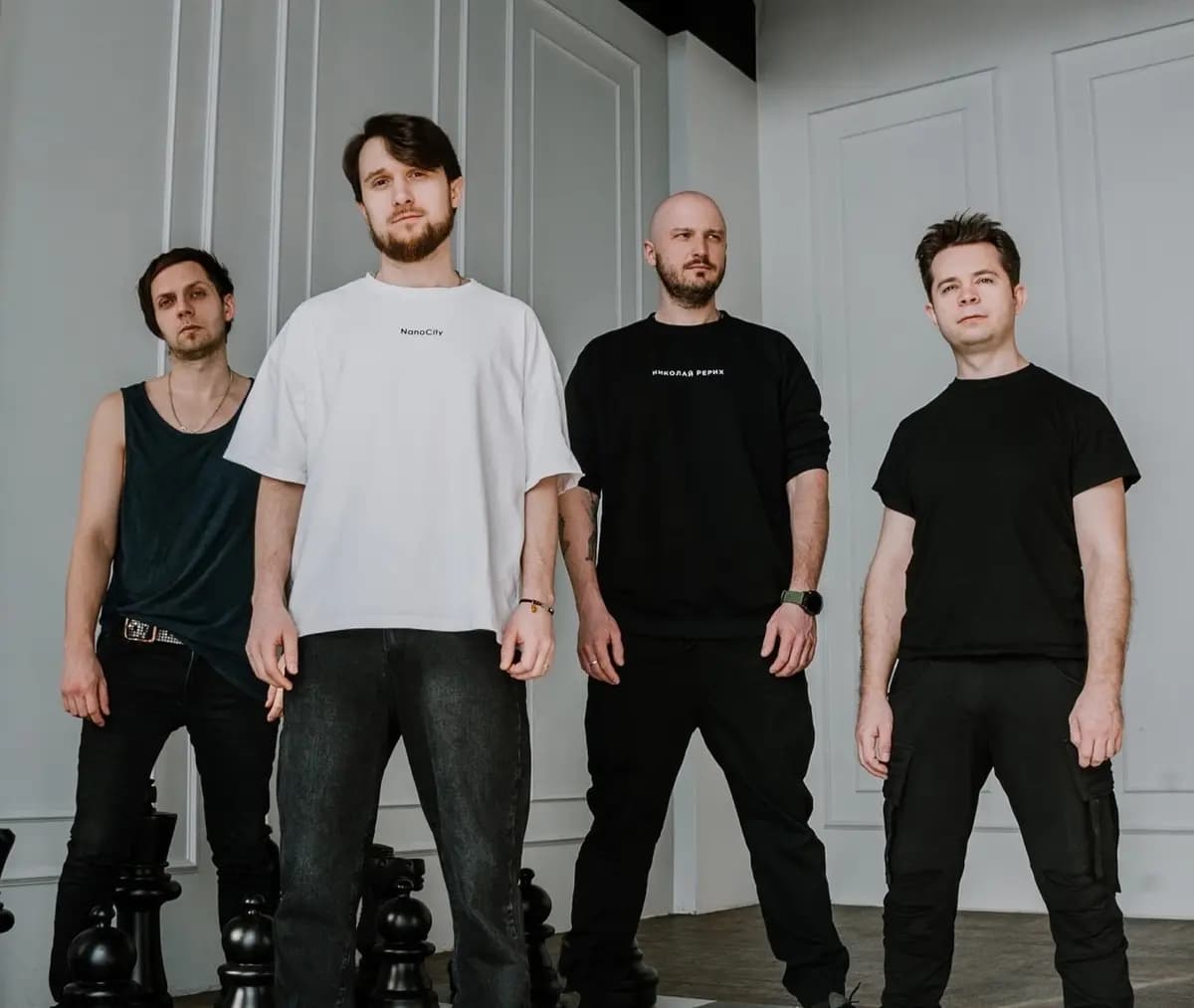 Е2 Знакомы (Пивзавод77)