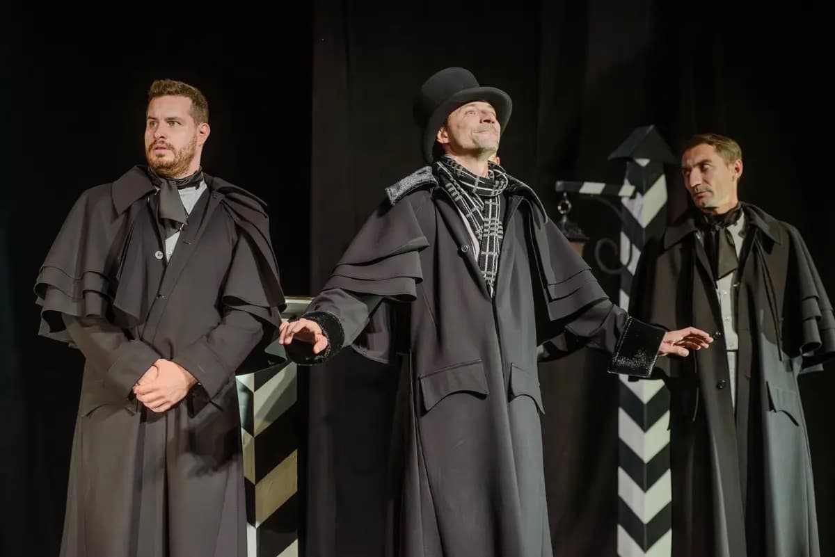 Шинель (Тамбовский молодёжный театр)