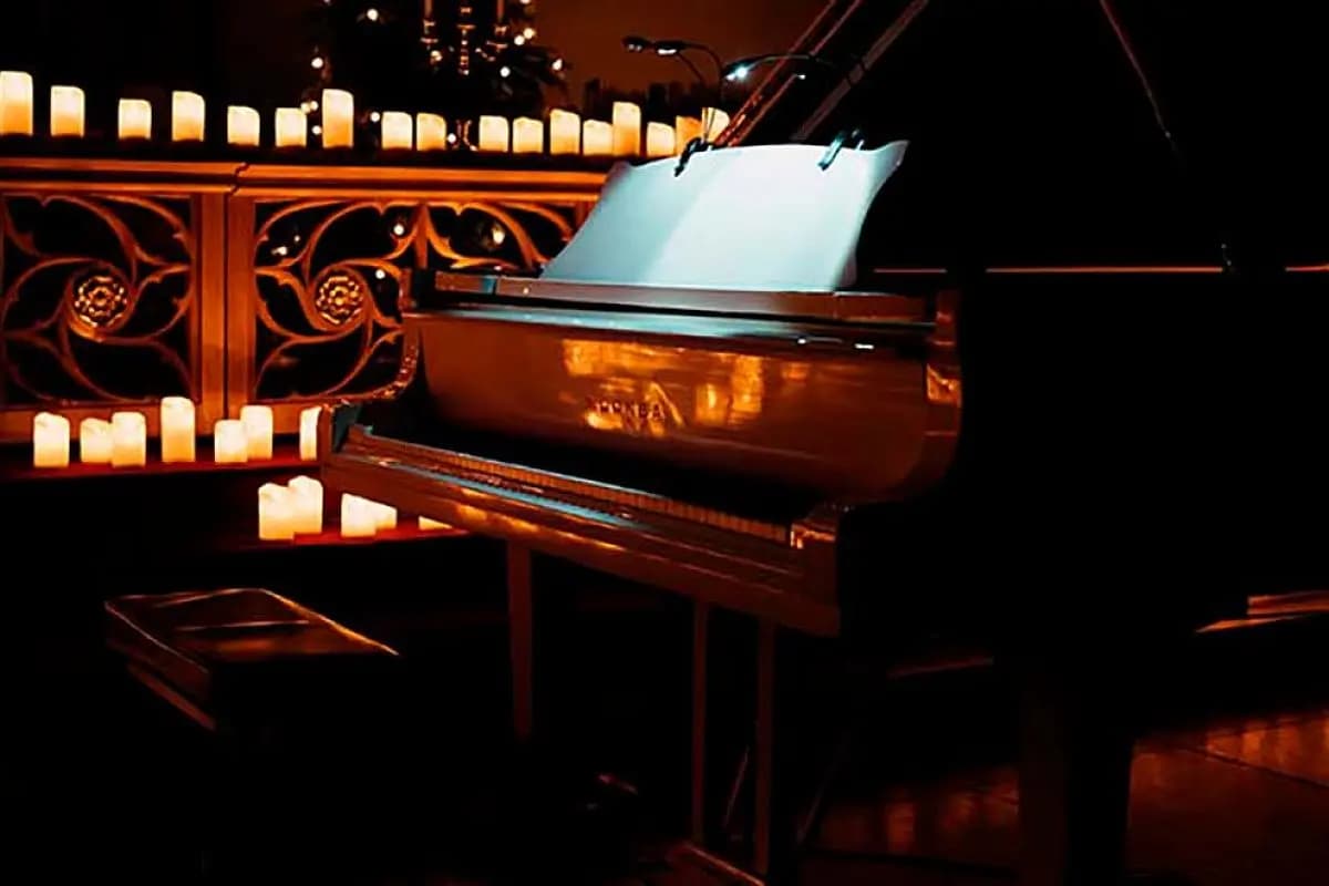 Орган и рояль при свечах. Рок-баллады (Кафедральный собор Святых Петра и Павла)