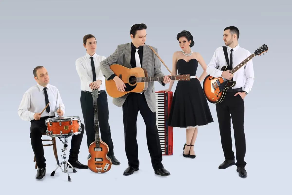 Elvis on Tour (Rhythm & Blues Cafe)