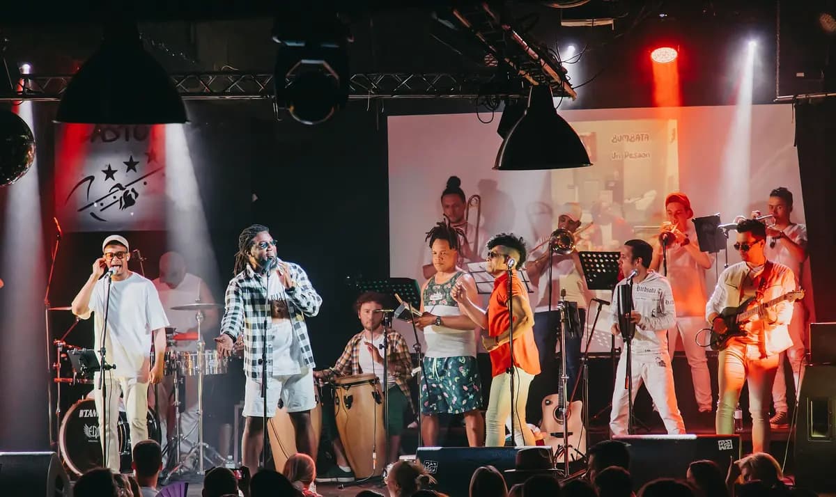 Bumbata (Чиж & Co (ex. Life Pub))