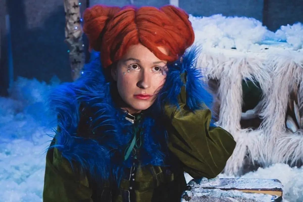 Ася ищет слова (Театр современной драматургии)